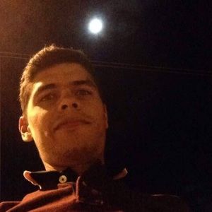 Meet your Posher, Luis